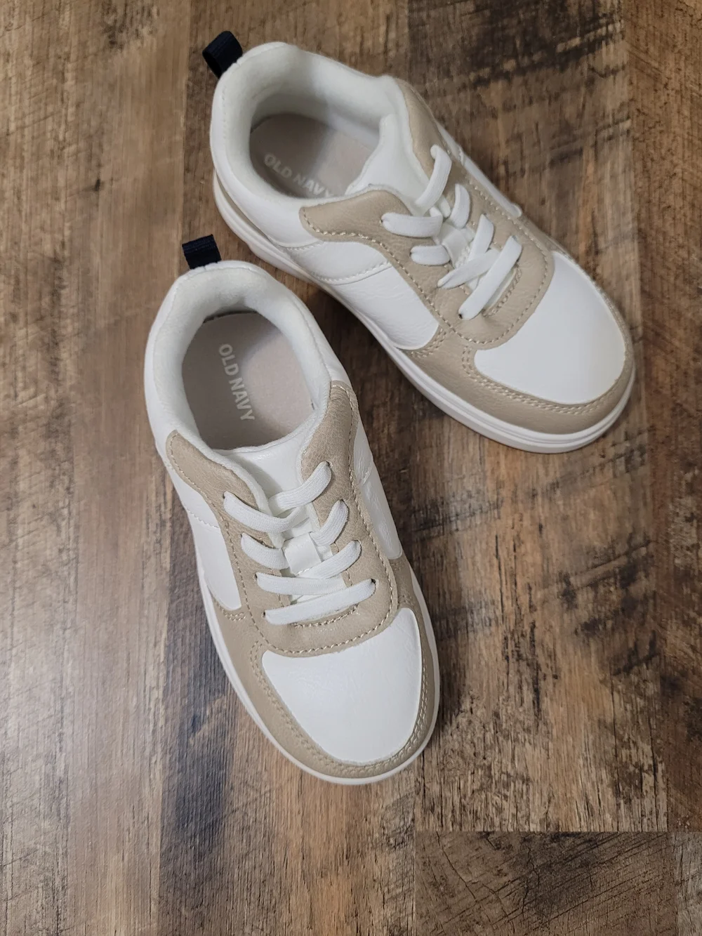 Old Navy Toddler White and Beige Sneakers Sz 10